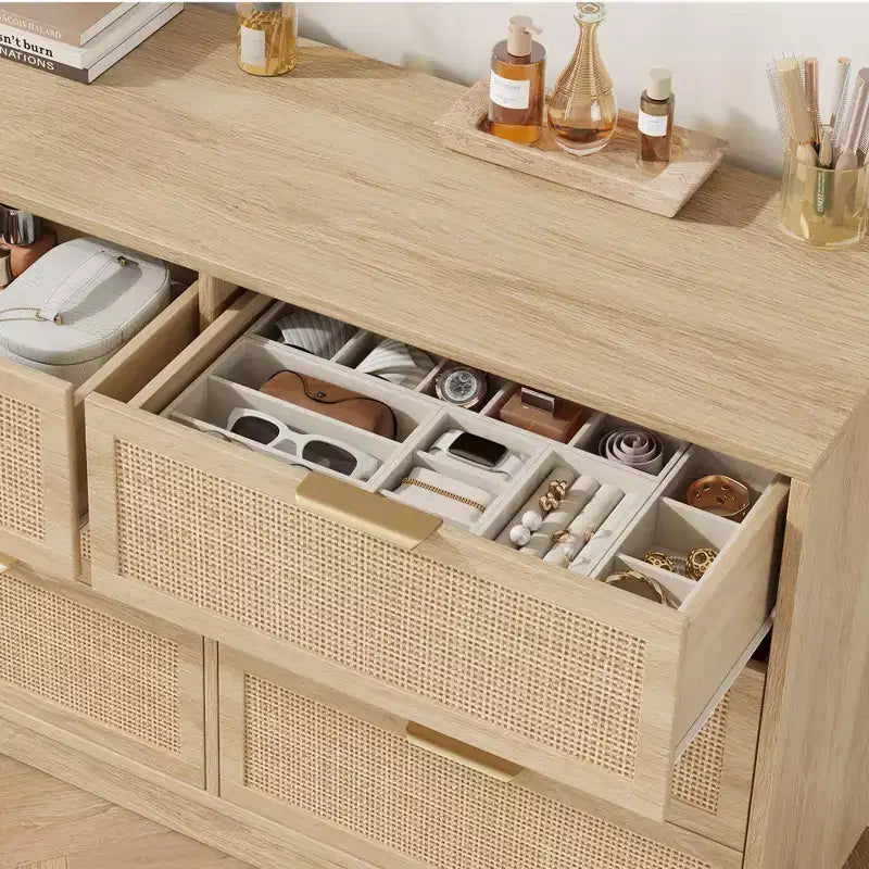 6 Drawer Rattan Dresser for Bedroom, Wood Chest of Drawers with Metal Handle, Modern Versatile Organizer for Bedroom, Entryway, Hallway