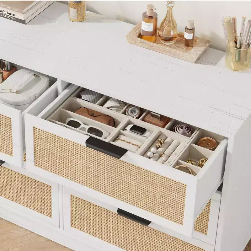 6 Drawer Rattan Dresser for Bedroom, Wood Chest of Drawers with Metal Handle, Modern Versatile Organizer for Bedroom, Entryway, Hallway