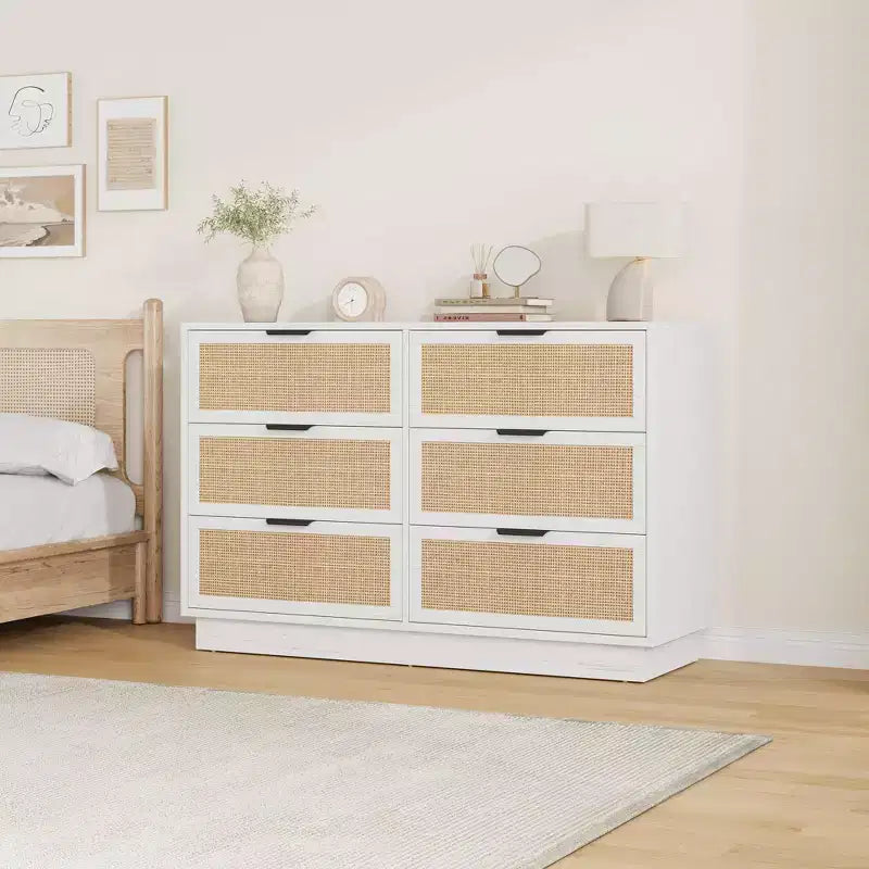 6 Drawer Rattan Dresser for Bedroom, Wood Chest of Drawers with Metal Handle, Modern Versatile Organizer for Bedroom, Entryway, Hallway