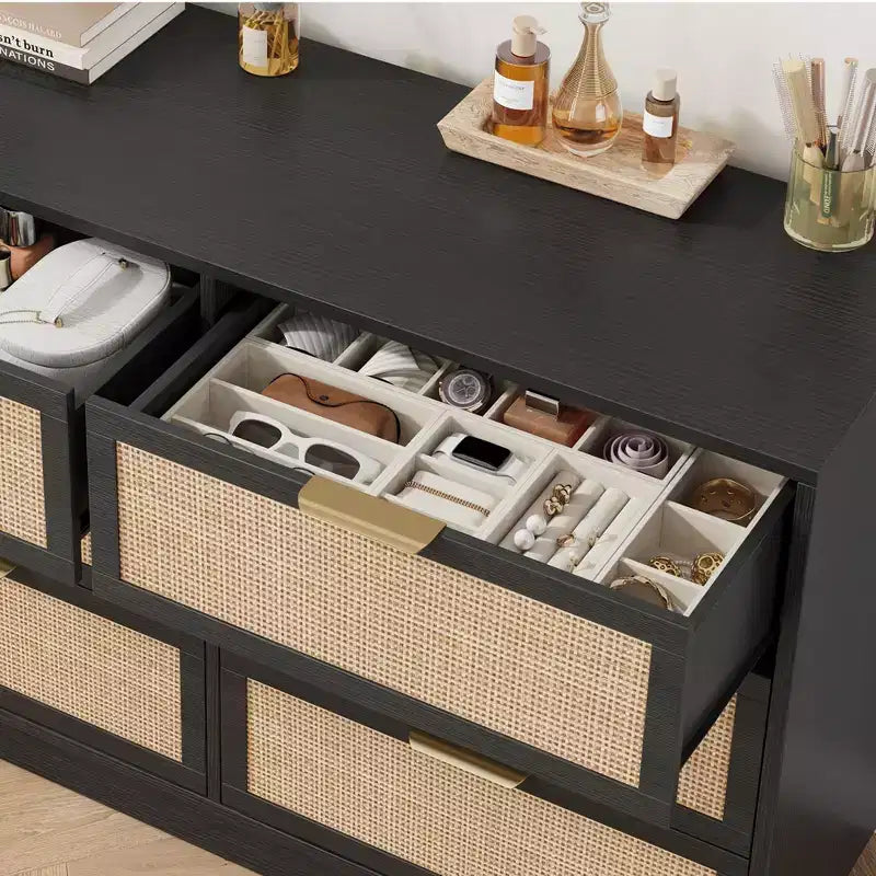 6 Drawer Rattan Dresser for Bedroom, Wood Chest of Drawers with Metal Handle, Modern Versatile Organizer for Bedroom, Entryway, Hallway
